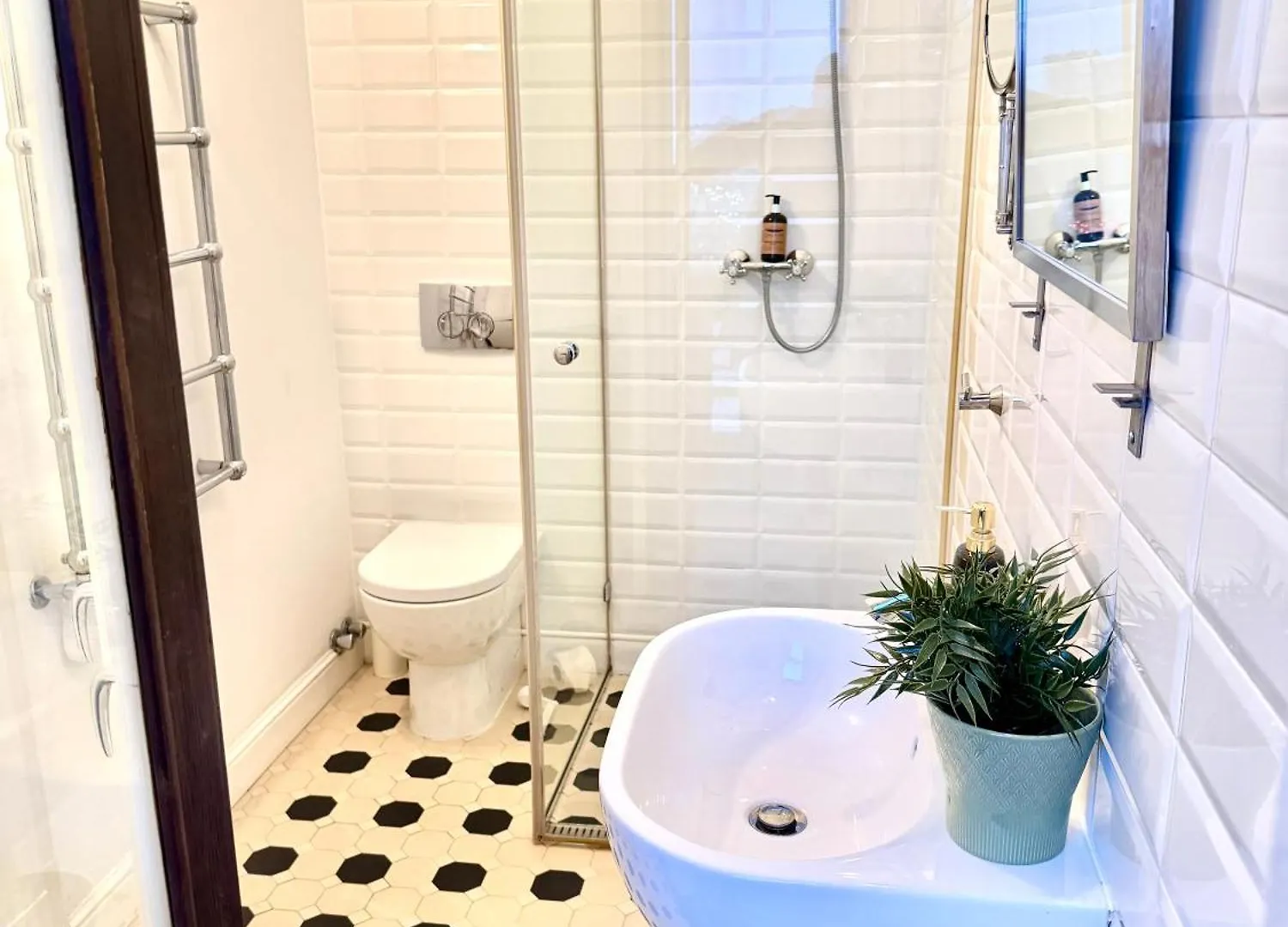 University Square Studio Bucharest Apartment